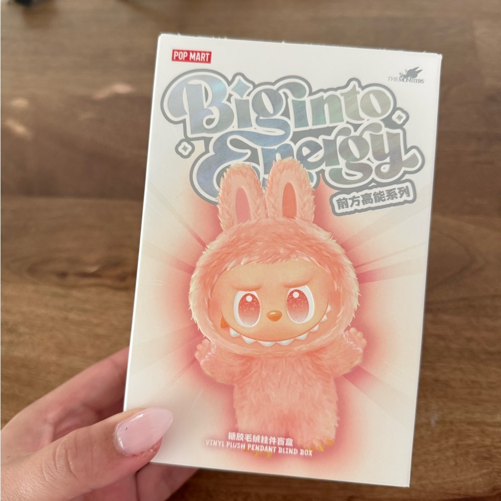 Labubu big into energy v2 “hope”